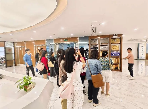 Ms | ЇƌWgWѧãѧèйPandaֱٷվδְҵչ